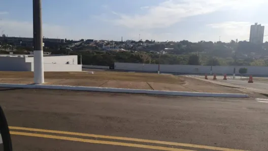 Lote/Terreno à venda, 651m² no Chácara Letônia, Americana