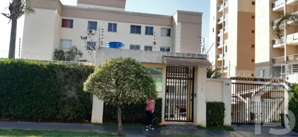 Apartamento com 2 Quartos para alugar, 45m² no Vila Marumby, Maringá