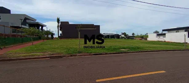 Lote/Terreno à venda, 913m² no Condomínio Porto Rico Resort Residence, Porto Rico