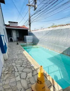 Casa de Condomínio com 2 Quartos à venda, 58m² no Vista Alegre, São Gonçalo