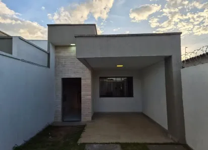 Casa com 2 Quartos à venda, 84m² no Residencial Recanto das Garças, Goiânia