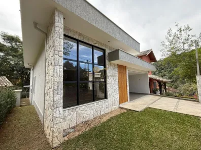 Casa de Condomínio com 3 Quartos à venda, 200m² no Albuquerque, Teresópolis