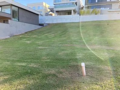 Lote/Terreno à venda, 564m² no Granja Viana, Carapicuíba