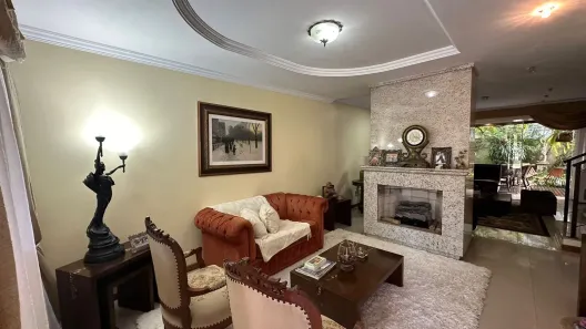 Casa de Condomínio com 5 Quartos à venda, 300m² no Sarandi, Porto Alegre