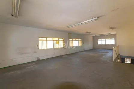 Galpão/Depósito/Armazém para alugar, 750m² no Vila Carrão, São Paulo
