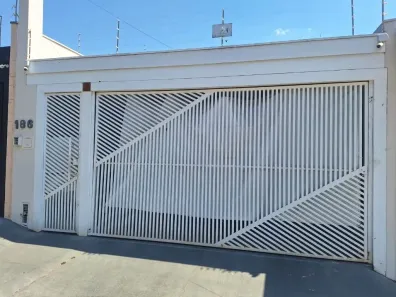 Casa com 3 Quartos à venda, 147m² no Parque São Jorge, Marília