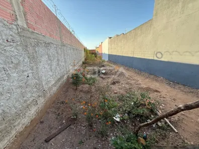 Lote/Terreno à venda, 125m² no Vila São José, São Carlos