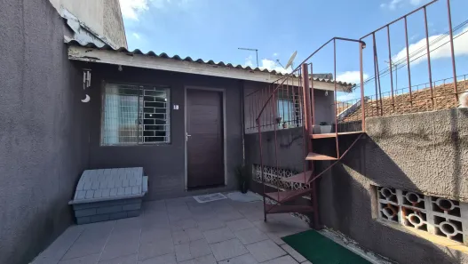 Casa com 2 Quartos à venda, 50m² no Boqueirão, Curitiba