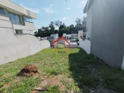 Lote/Terreno à venda, 300m² no Jardim Gramadão I, Jundiaí