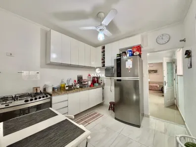 Casa com 3 Quartos à venda, 120m² no Marapé, Santos