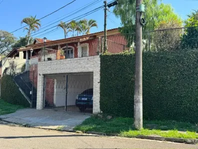 Casa com 3 Quartos à venda, 166m² no Centro, Águas de São Pedro