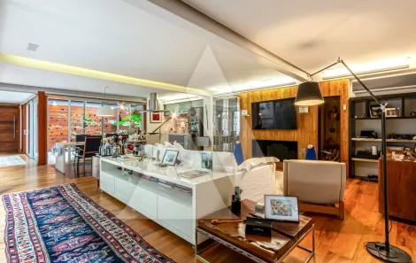 Casa com 3 Quartos à venda, 245m² no Vila Nova Conceição, São Paulo