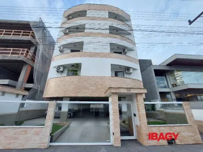 Apartamento com 2 Quartos para alugar, 55m² no Pedra Branca, Palhoça