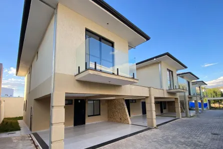 Casa com 4 Quartos à venda, 124m² no Pampulha, Belo Horizonte
