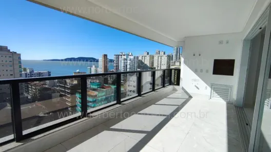 Apartamento com 4 Quartos à venda, 180m² no Meia Praia, Itapema