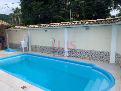 Casa com 4 Quartos à venda, 230m² no Maravista, Niterói