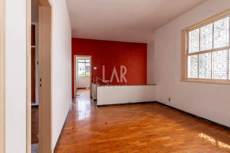 Casa com 3 quartos — Barroca, Belo Horizonte