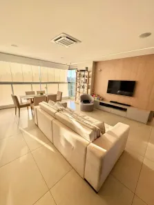 Apartamento com 3 Quartos para alugar, 112m² no Zona 08, Maringá