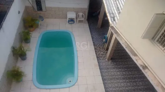 Sobrado com 5 Quartos à venda, 301m² no Nonoai, Porto Alegre