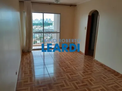 Apartamento com 2 Quartos para alugar, 75m² no Vila Romano, São Paulo