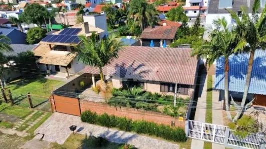 Casa com 4 Quartos à venda, 240m² no Torres, Torres