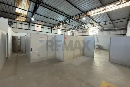 Galpão/Depósito/Armazém para alugar, 232m² no Industrial, Juiz de Fora