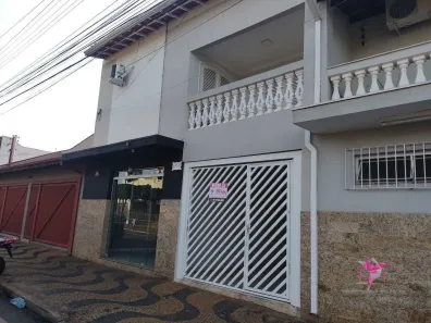 Sobrado com 3 Quartos à venda, 189m² no Centro, Leme