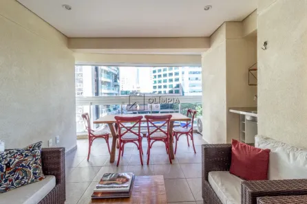 Apartamento com 2 Quartos para alugar, 112m² no Cidade Monções, São Paulo