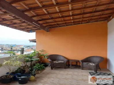 Sobrado com 3 Quartos à venda, 200m² no Jardim Horto do Ipê, Itaquaquecetuba