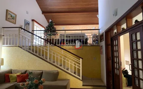 Casa com 4 Quartos à venda, 328m² no São José, Franca