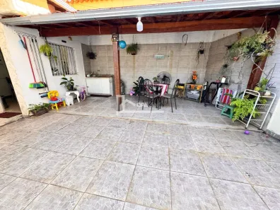 Casa com 2 Quartos à venda, 133m² no São João Batista (Venda Nova), Belo Horizonte