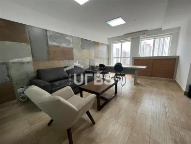 Sala Comercial à venda, 39m² no Setor Bueno, Goiânia