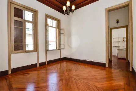 Casa com 5 Quartos à venda, 216m² no Jardim Paulista, São Paulo