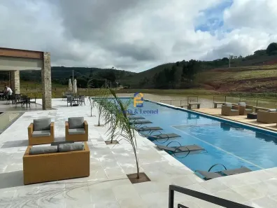 Apartamento com 1 Quarto à venda, 300m² no Vina Del Mar, Juiz de Fora