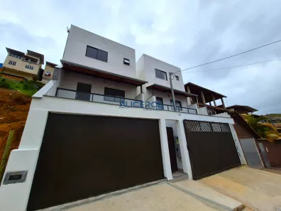 Casa com 3 Quartos à venda, 220m² no Fontesville, Juiz de Fora