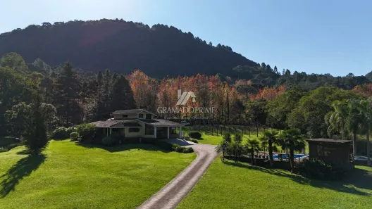 Casa com 4 Quartos à venda, 250m² no Centro, Gramado