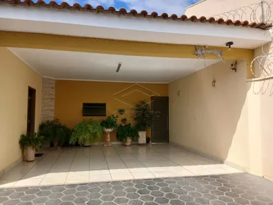 Casa com 3 Quartos à venda, 225m² no Vila Pacífico, Bauru