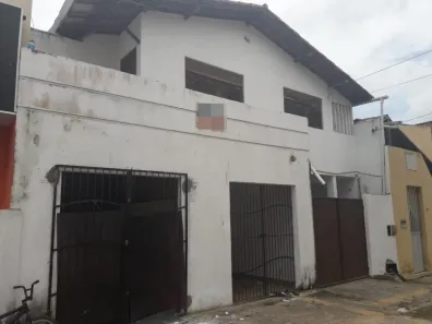 Prédio Comercial à venda, 389m² no Planalto, Natal