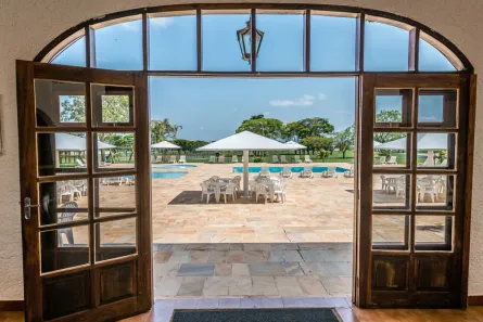 Lote/Terreno à venda, 450m² no Riviera de Santa Cristina I, Arandu