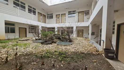 Prédio Comercial para alugar, 740m² no Cachoeirinha, Belo Horizonte
