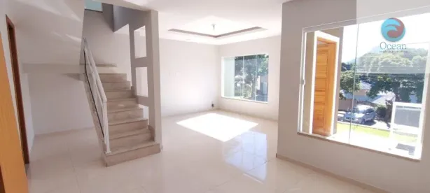 Casa de Condomínio com 4 Quartos à venda, 150m² no Centro, Maricá
