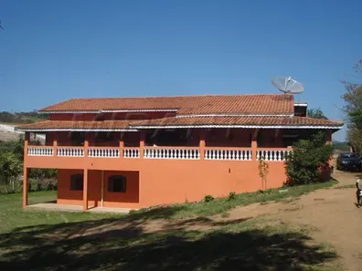 Fazenda/Sítio com 5 Quartos à venda, 8990m² no , Bom Jesus dos Perdões