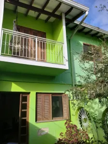 Casa com 2 Quartos à venda, 200m² no Belém Novo, Porto Alegre