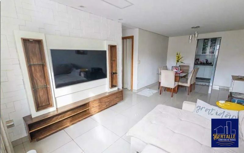 Apartamento com 3 quartos — Maria Virgínia, Belo Horizonte