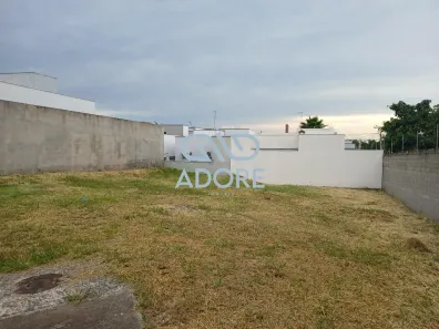Lote/Terreno à venda, 404m² no Jardim Guarujá, Salto