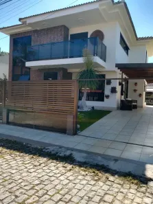 Casa de Condomínio com 3 Quartos à venda, 267m² no Praia do Siqueira, Cabo Frio