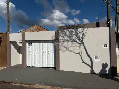 Casa com 3 Quartos à venda, 156m² no Jardim Maria Luiza, Araraquara