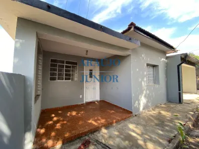 Casa com 2 Quartos para alugar, 228m² no Jardim São Domingos, Americana