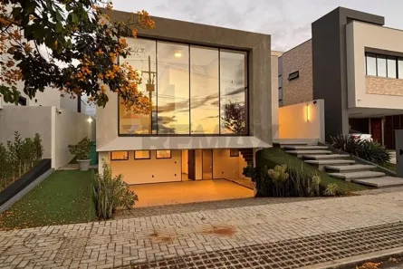 Casa de Condomínio com 4 Quartos à venda, 262m² no Universidade, Vitória da Conquista