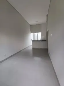 Casa com 2 Quartos à venda, 75m² no Jardim Holanda, Uberlândia